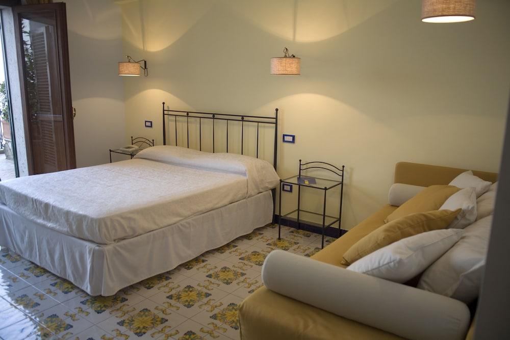 Cetus Hotel Cetara